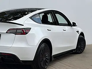 Used 2022 Tesla Model Y Long Range Pearl White - Interior and Exterior details 20