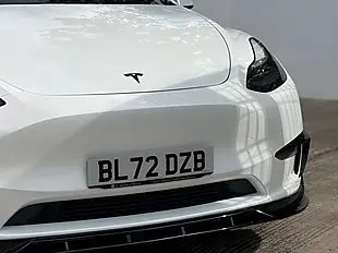 Used 2022 Tesla Model Y Long Range Pearl White - Interior and Exterior details 8