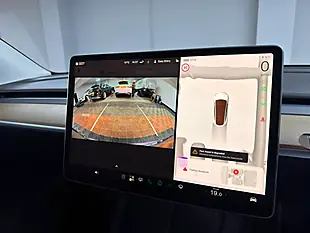 Used 2022 Tesla Model Y Long Range Pearl White - Interior and Exterior details 15