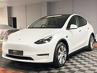 Used 2022 Tesla Model Y Long Range Pearl White - Interior and Exterior details 8