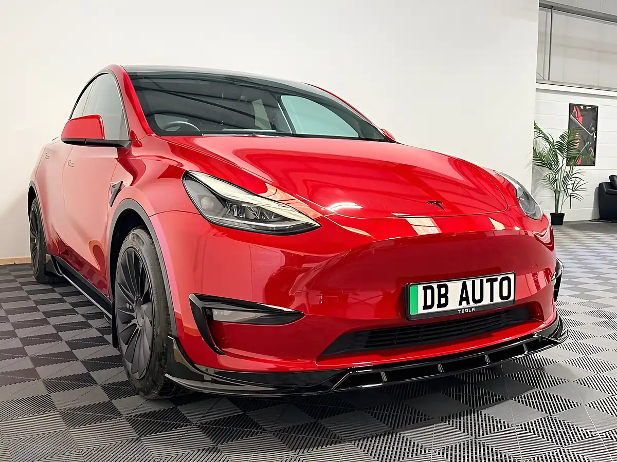 Used 2022 Tesla Model Y Long Range Red - Interior and Exterior details 14