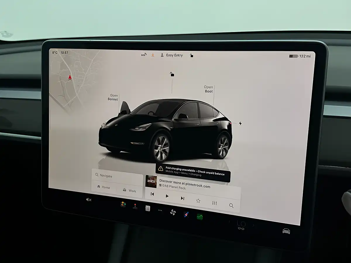 Used 2022 Tesla Model Y Long Range Red - Interior and Exterior details 17