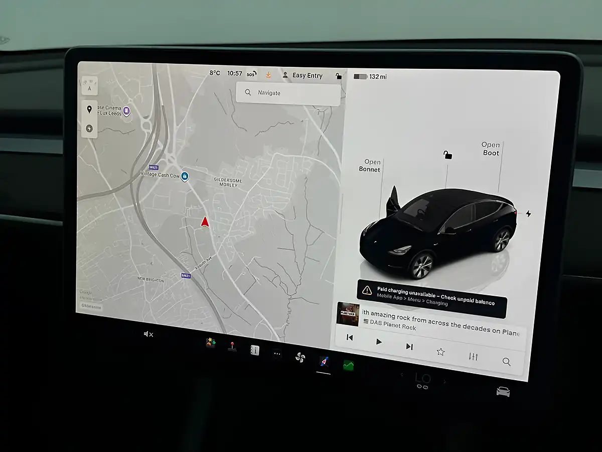 Used 2022 Tesla Model Y Long Range Red - Interior and Exterior details 18