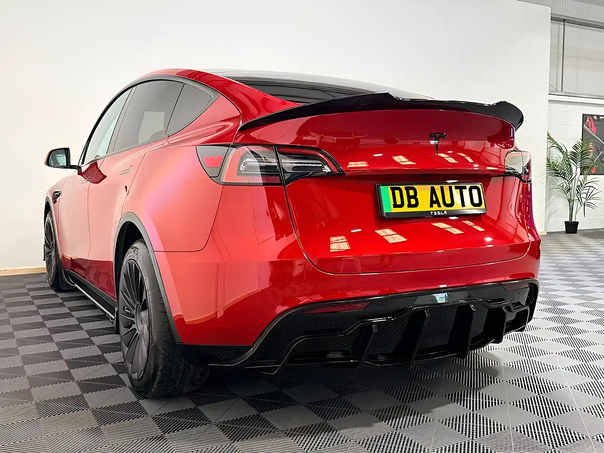 Used 2022 Tesla Model Y Long Range Red - Interior and Exterior details 15