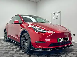Used 2022 Tesla Model Y Long Range Red - Interior and Exterior details 11