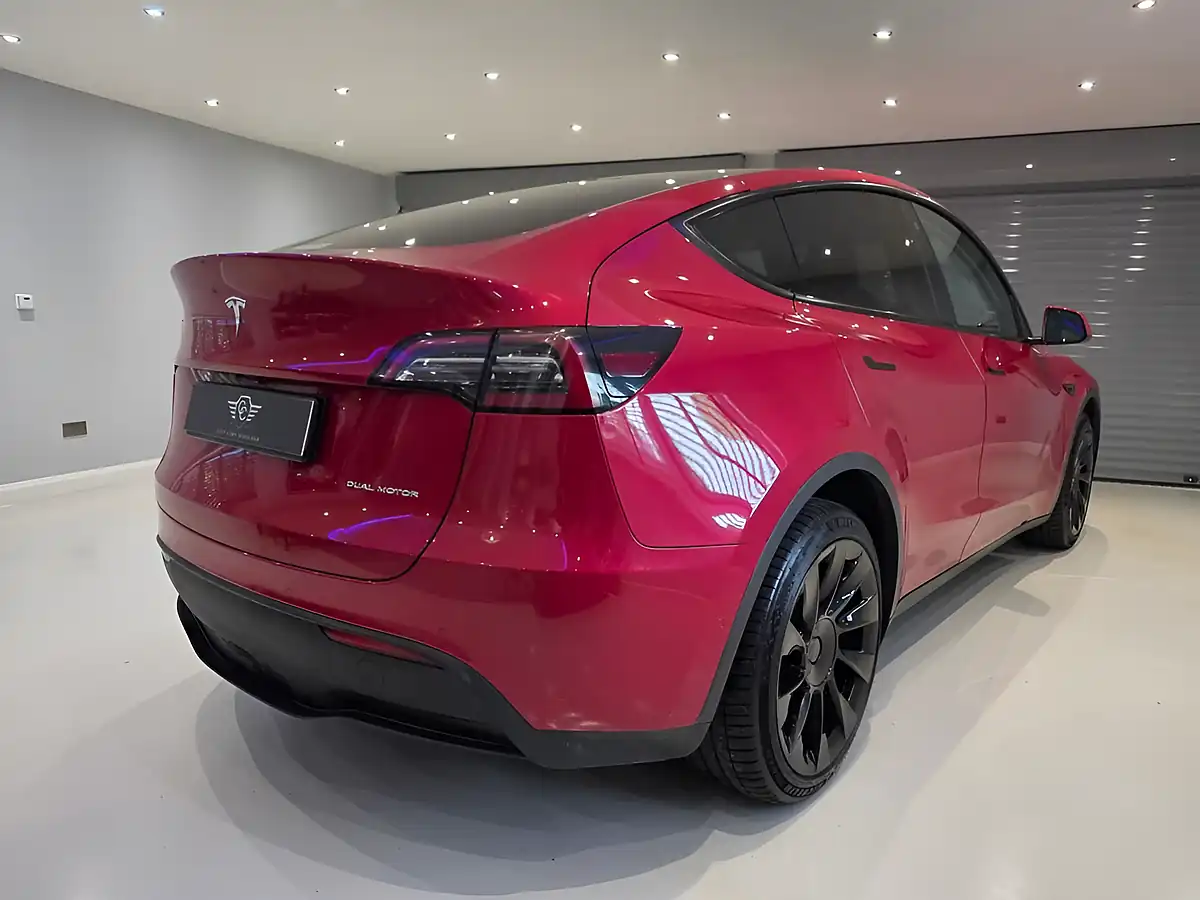 Used 2022 Tesla Model Y Long Range Red - Interior and Exterior details 5