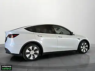 Used 2022 Tesla Model Y Long Range White - Interior and Exterior details 10