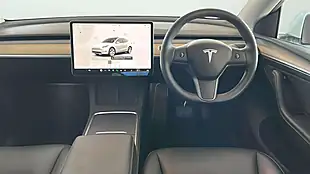 Used 2022 Tesla Model Y Long Range White - Interior and Exterior details 13