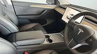 Used 2022 Tesla Model Y Long Range White - Interior and Exterior details 16