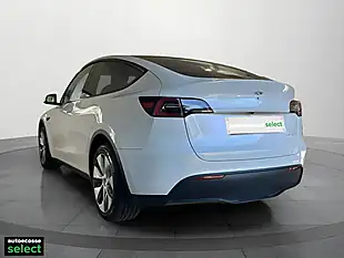 Used 2022 Tesla Model Y Long Range White - Interior and Exterior details 6