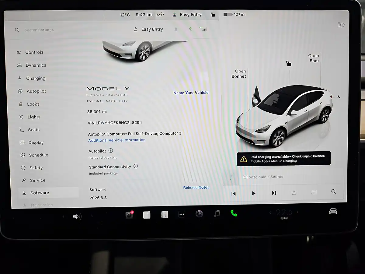 Used 2022 Tesla Model Y Long Range White - Interior and Exterior details 11
