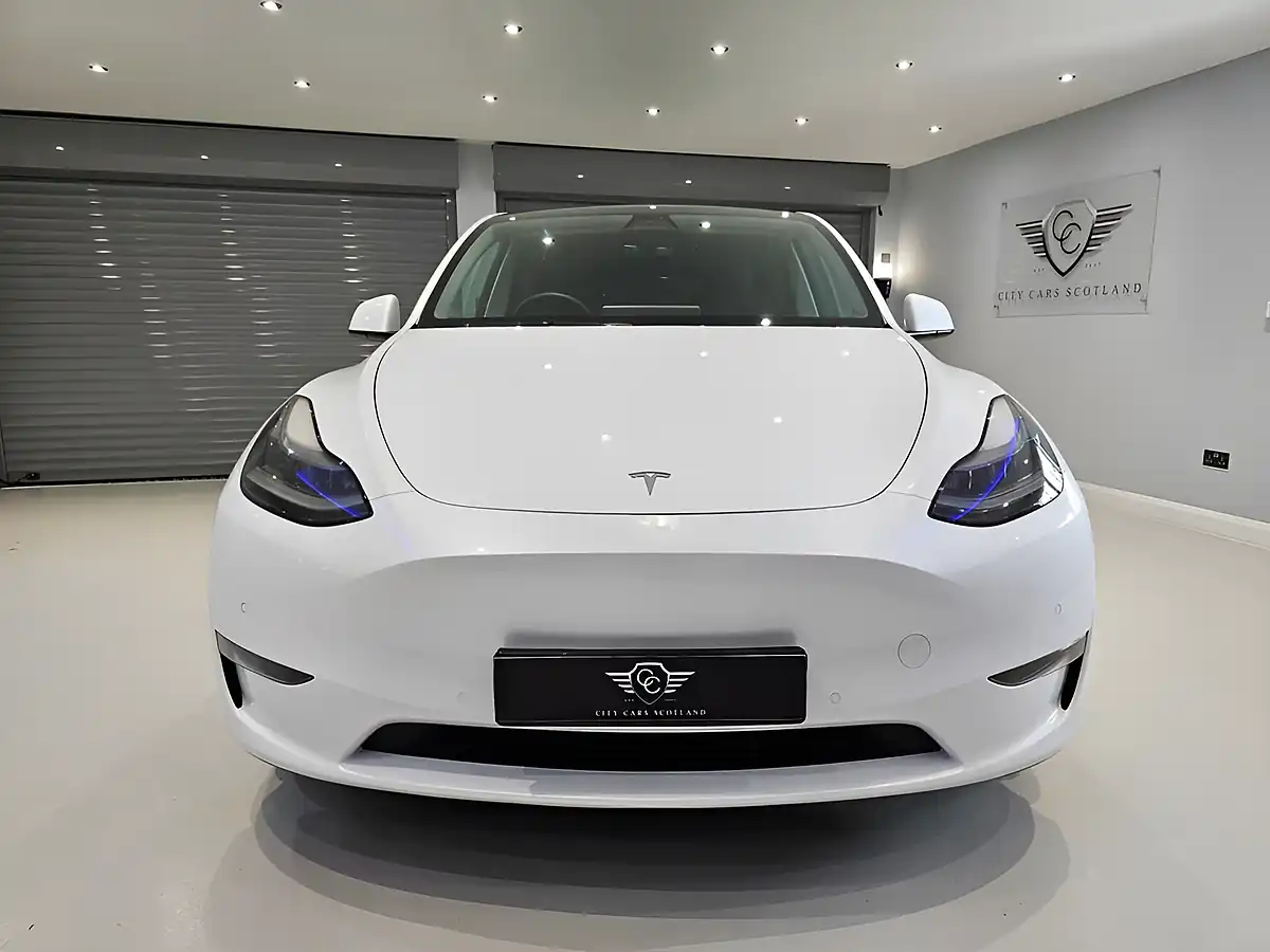 Used 2022 Tesla Model Y Long Range White - Interior and Exterior details 2