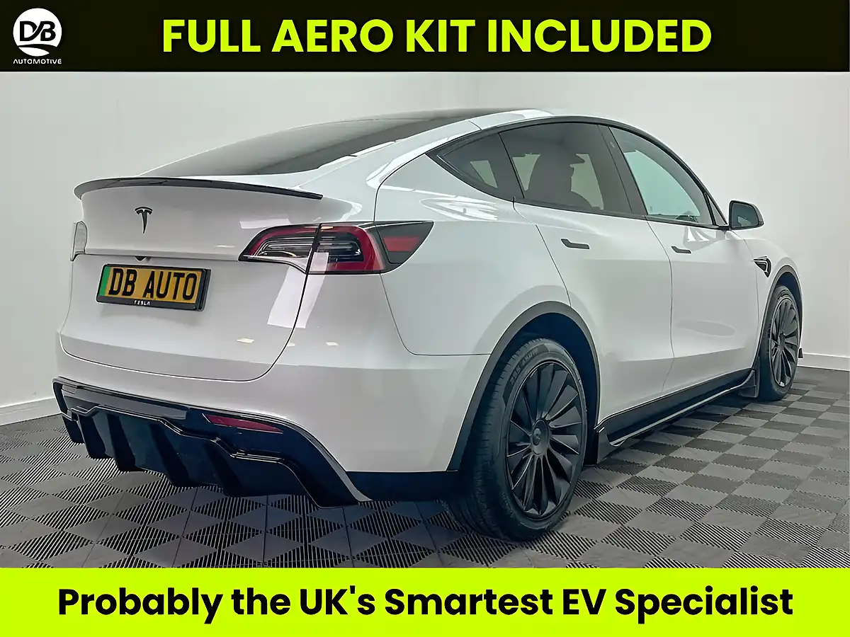 Used 2022 Tesla Model Y Long Range White - Interior and Exterior details 3