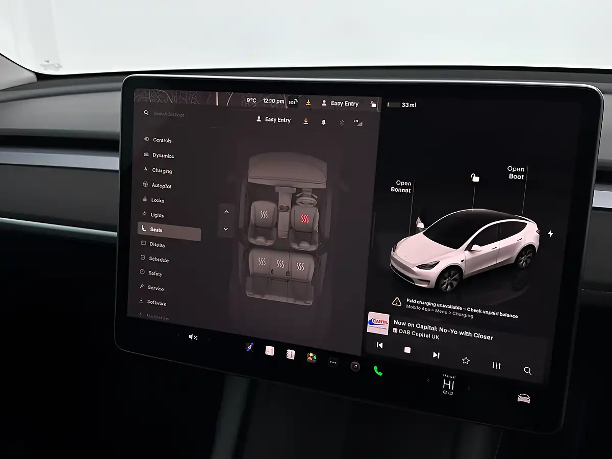 Used 2022 Tesla Model Y Long Range White - Interior and Exterior details 16