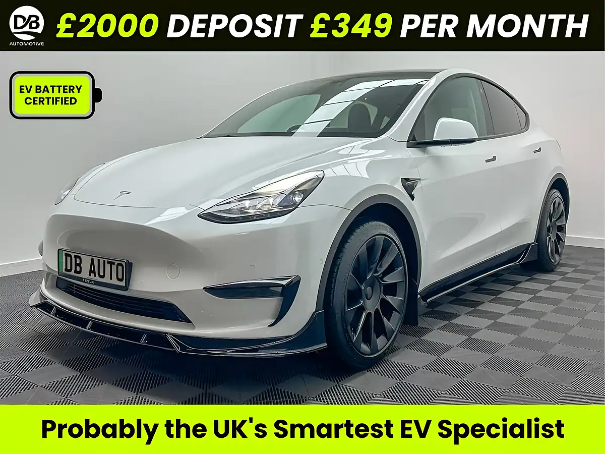 Used 2022 Tesla Model Y Long Range White - Front View