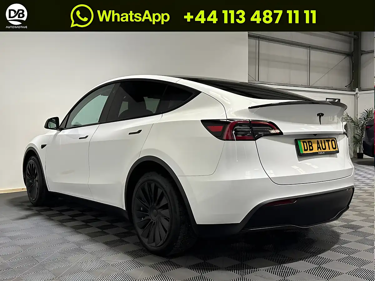 Used 2022 Tesla Model Y Long Range White - Interior and Exterior details 7