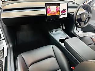 Used 2022 Tesla Model Y Long Range White - Interior and Exterior details 3