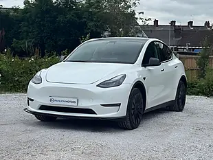 Used 2022 Tesla Model Y Long Range White - Interior and Exterior details 6