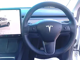 Used 2022 Tesla Model Y Long Range White - Interior and Exterior details 10