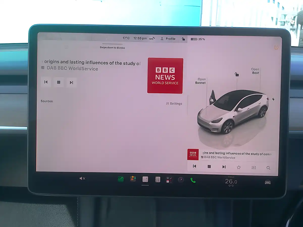 Used 2022 Tesla Model Y Long Range White - Interior and Exterior details 12
