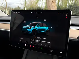 Used 2022 Tesla Model Y Long Range White - Interior and Exterior details 15