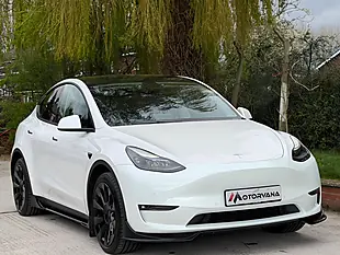 Used 2022 Tesla Model Y Long Range White - Interior and Exterior details 8