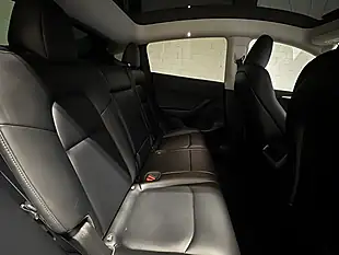 Used 2022 Tesla Model Y Long Range White - Interior and Exterior details 13