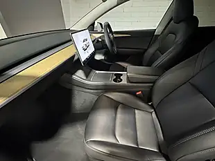 Used 2022 Tesla Model Y Long Range White - Interior and Exterior details 8