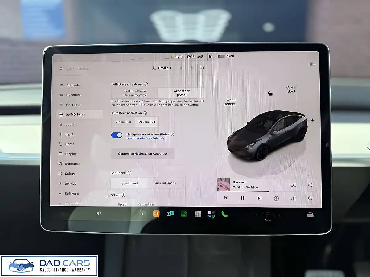 Used 2022 Tesla Model Y Performance Grey - Interior and Exterior details 16
