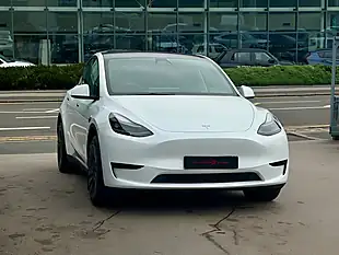 Used 2022 Tesla Model Y SUV 5dr White - Interior and Exterior details 9