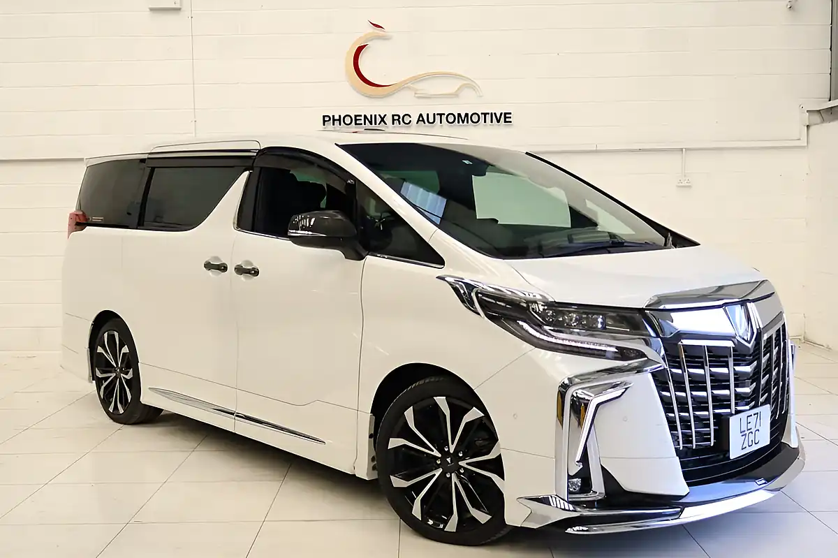 Used 2022 Toyota Alphard Executive Lounge White - Front View