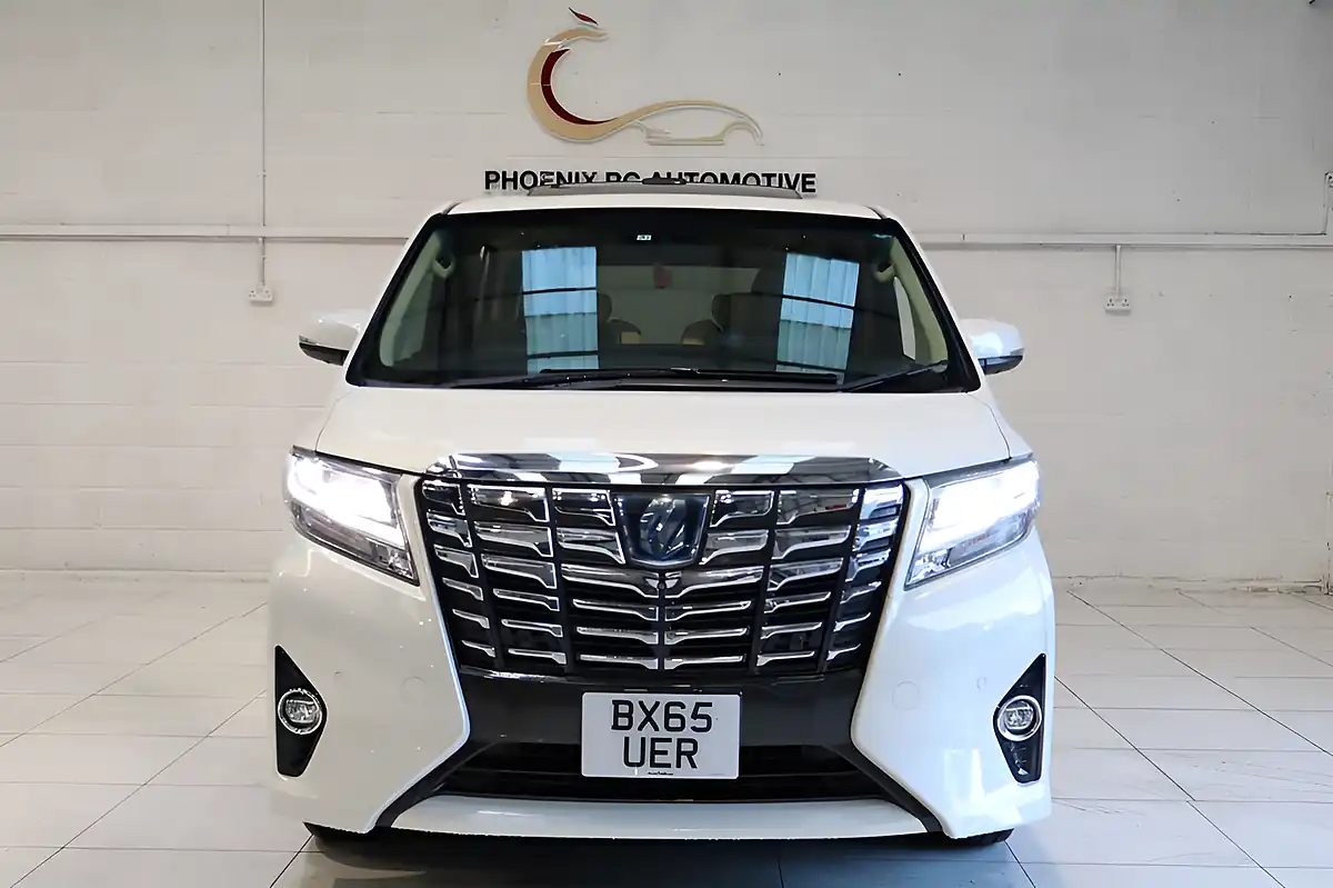 Used 2022 Toyota Alphard Executive Lounge White - Interior and Exterior details 7