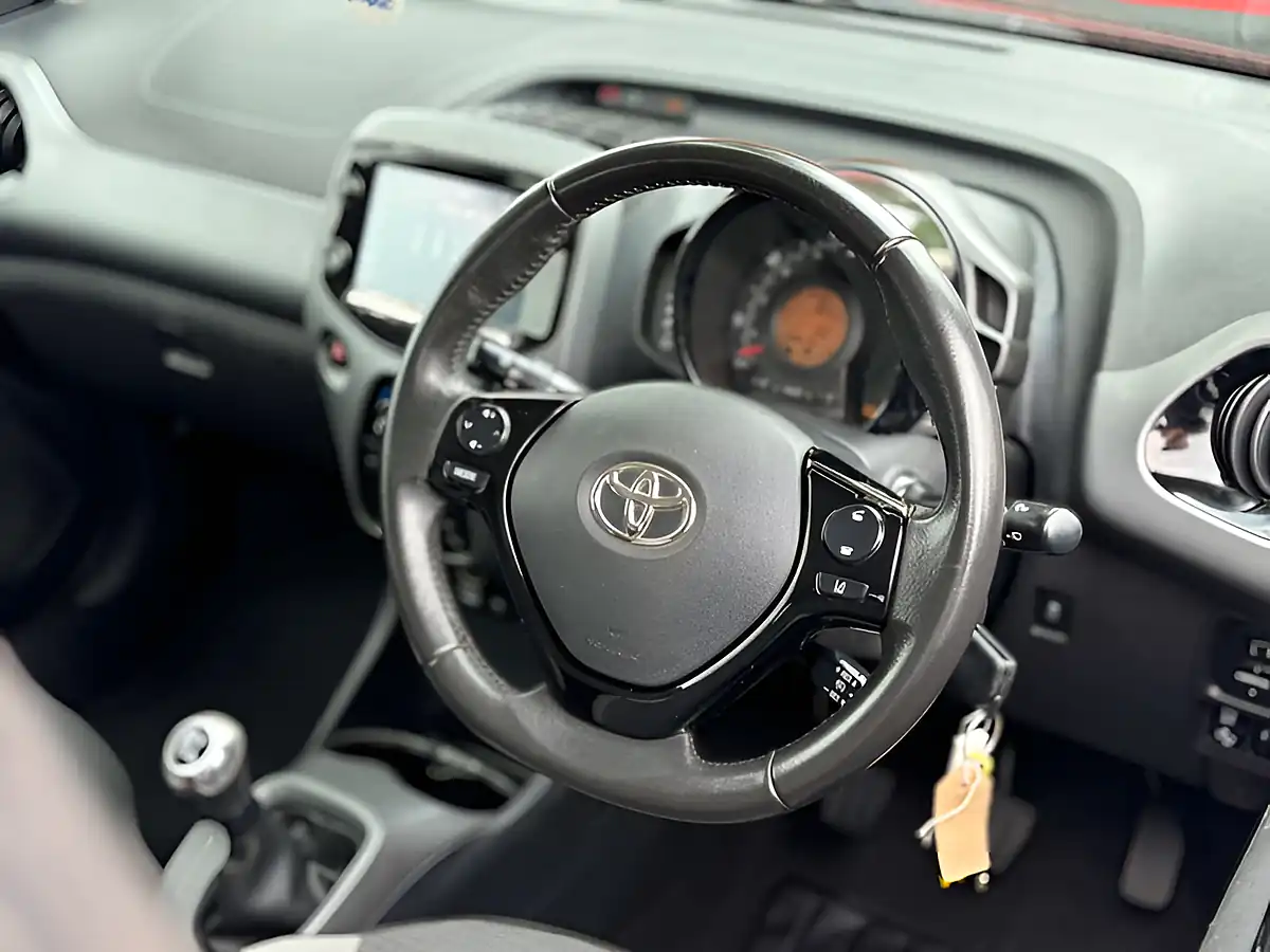 Used 2022 Toyota Aygo X-Play Tss Bold Black - Interior and Exterior details 10