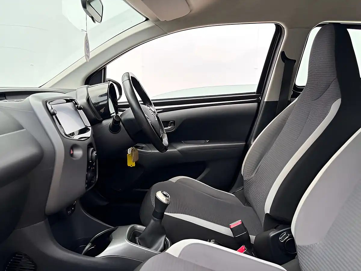 Used 2022 Toyota Aygo X-Play Tss Bold Black - Interior and Exterior details 19