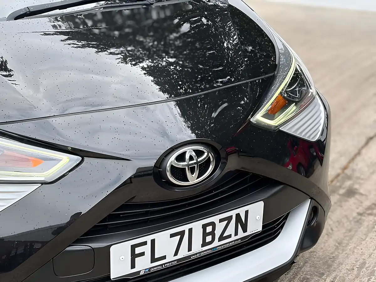Used 2022 Toyota Aygo X-Play Tss Bold Black - Interior and Exterior details 3