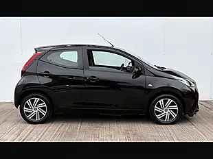 Used 2022 Toyota Aygo X-Play Tss Bold Black - Interior and Exterior details 5