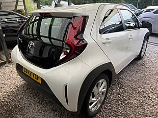 Used 2022 Toyota Aygo X Pure White - Interior and Exterior details 2