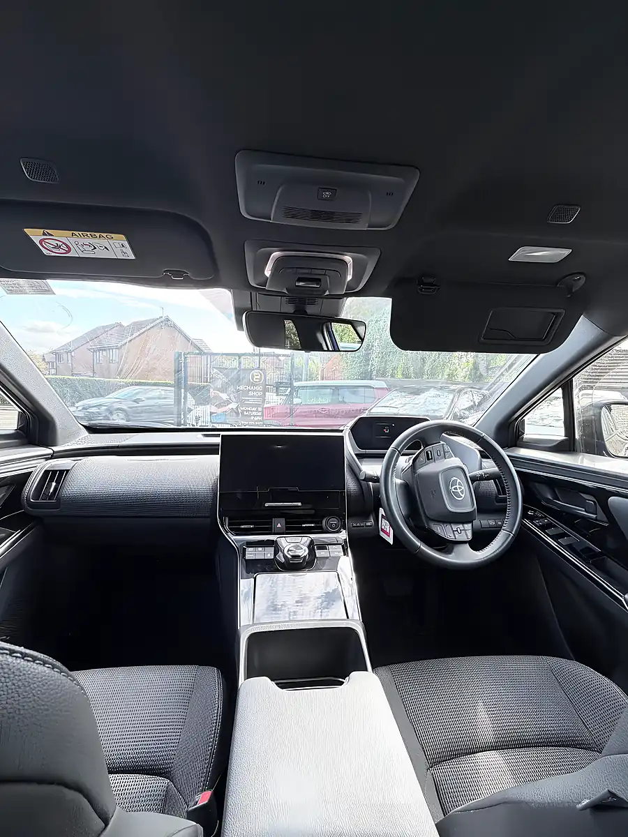 Used 2022 Toyota BZ4X Blue - Interior and Exterior details 7