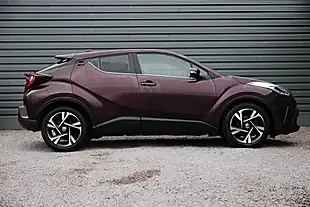 Used 2022 Toyota C-Hr Design Purple - Interior and Exterior details 4