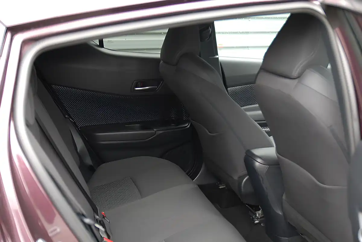 Used 2022 Toyota C-Hr Design Purple - Interior and Exterior details 6