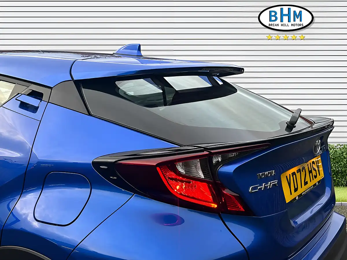 Used 2022 Toyota C-Hr Icon Metallic Midnight Teal - Interior and Exterior details 14