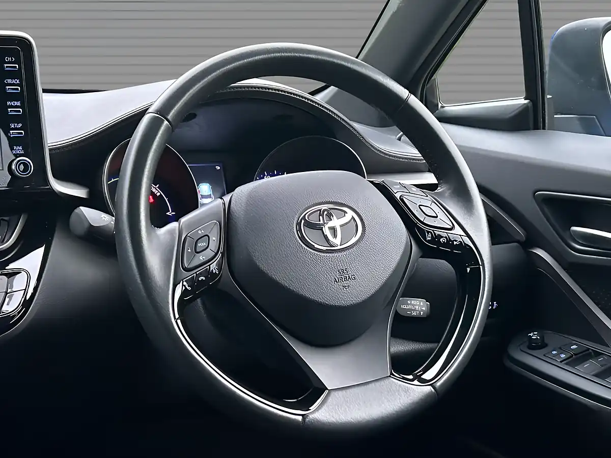 Used 2022 Toyota C-Hr Icon Metallic Midnight Teal - Interior and Exterior details 18
