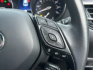 Used 2022 Toyota C-Hr Icon Metallic Midnight Teal - Interior and Exterior details 19