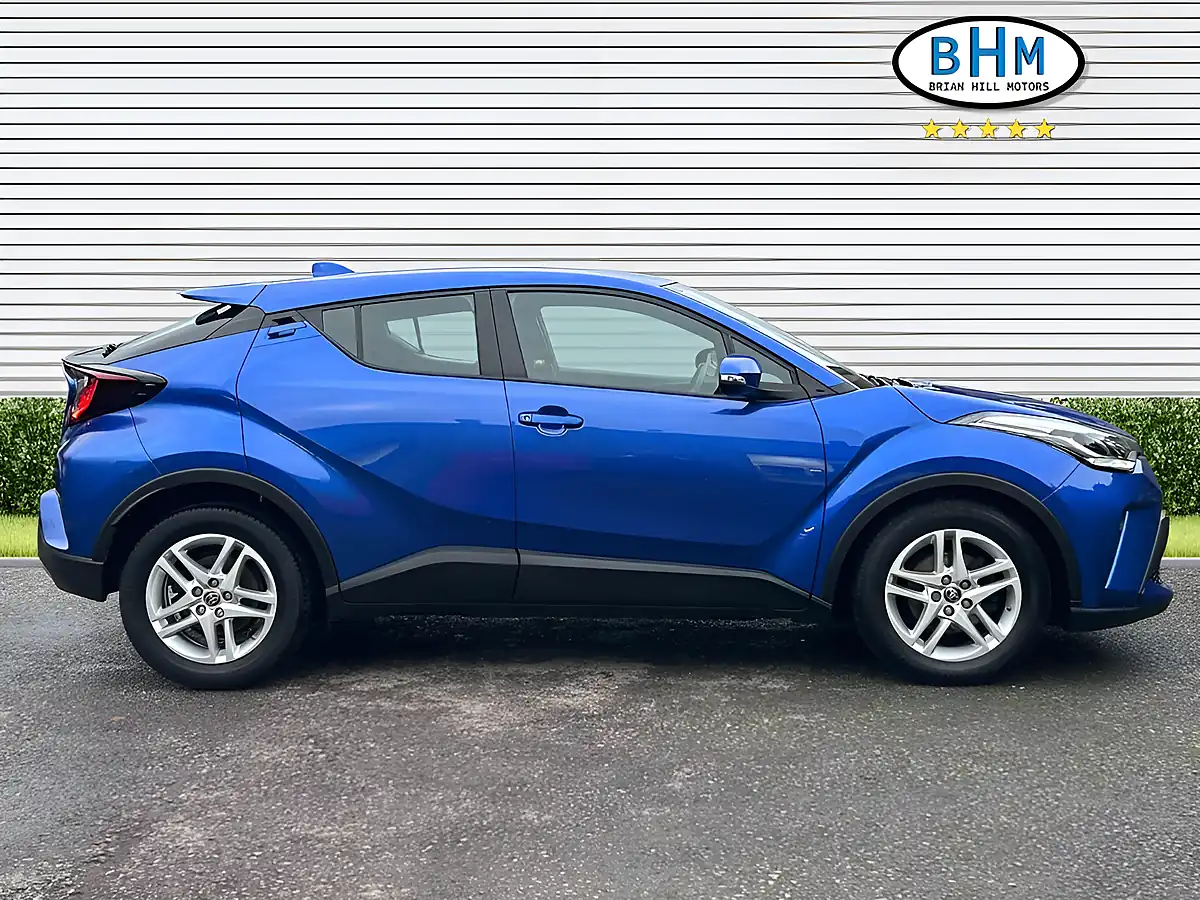 Used 2022 Toyota C-Hr Icon Metallic Midnight Teal - Interior and Exterior details 2