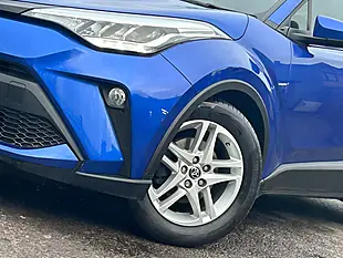 Used 2022 Toyota C-Hr Icon Metallic Midnight Teal - Interior and Exterior details 6