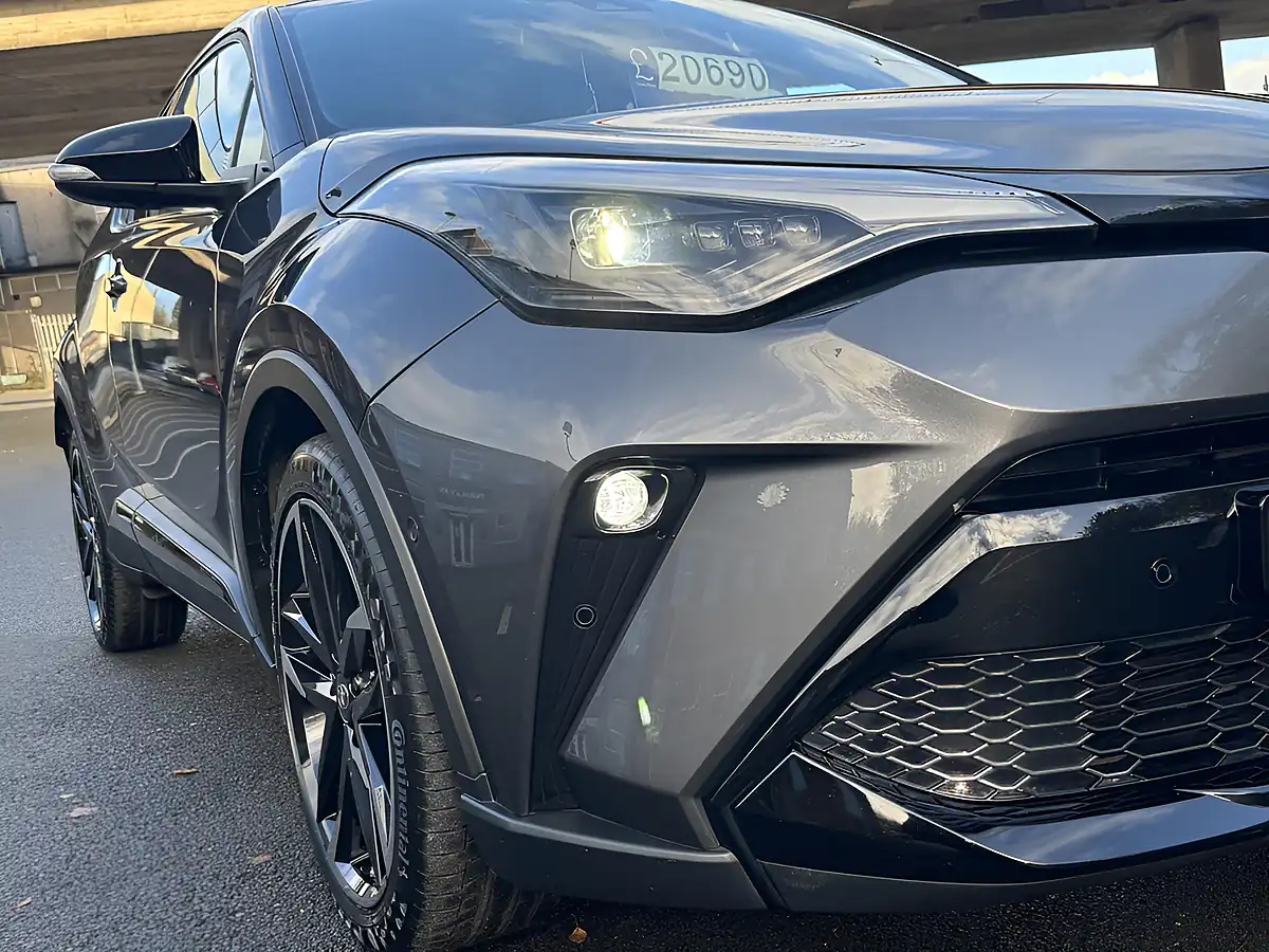 Used 2022 Toyota Chr Gr Sport Grey - Interior and Exterior details 7