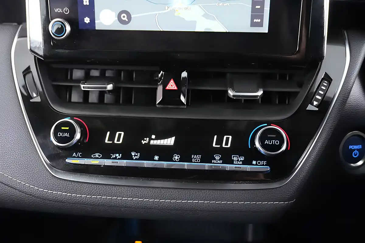 Used 2022 Toyota Corolla Design Touring Sports Black - Interior and Exterior details 17