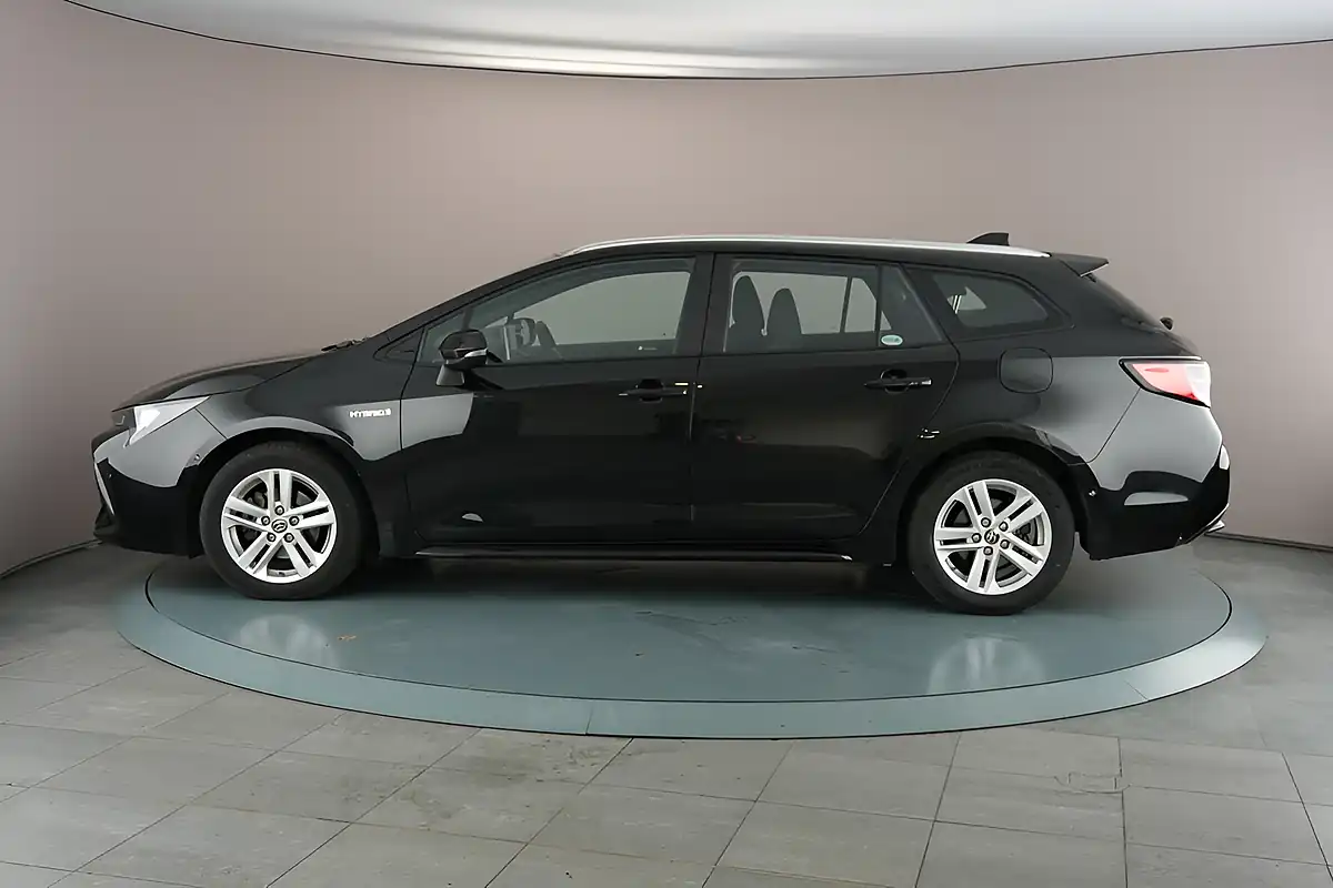 Used 2022 Toyota Corolla Icon Tech Touring Sports Black - Interior and Exterior details 5