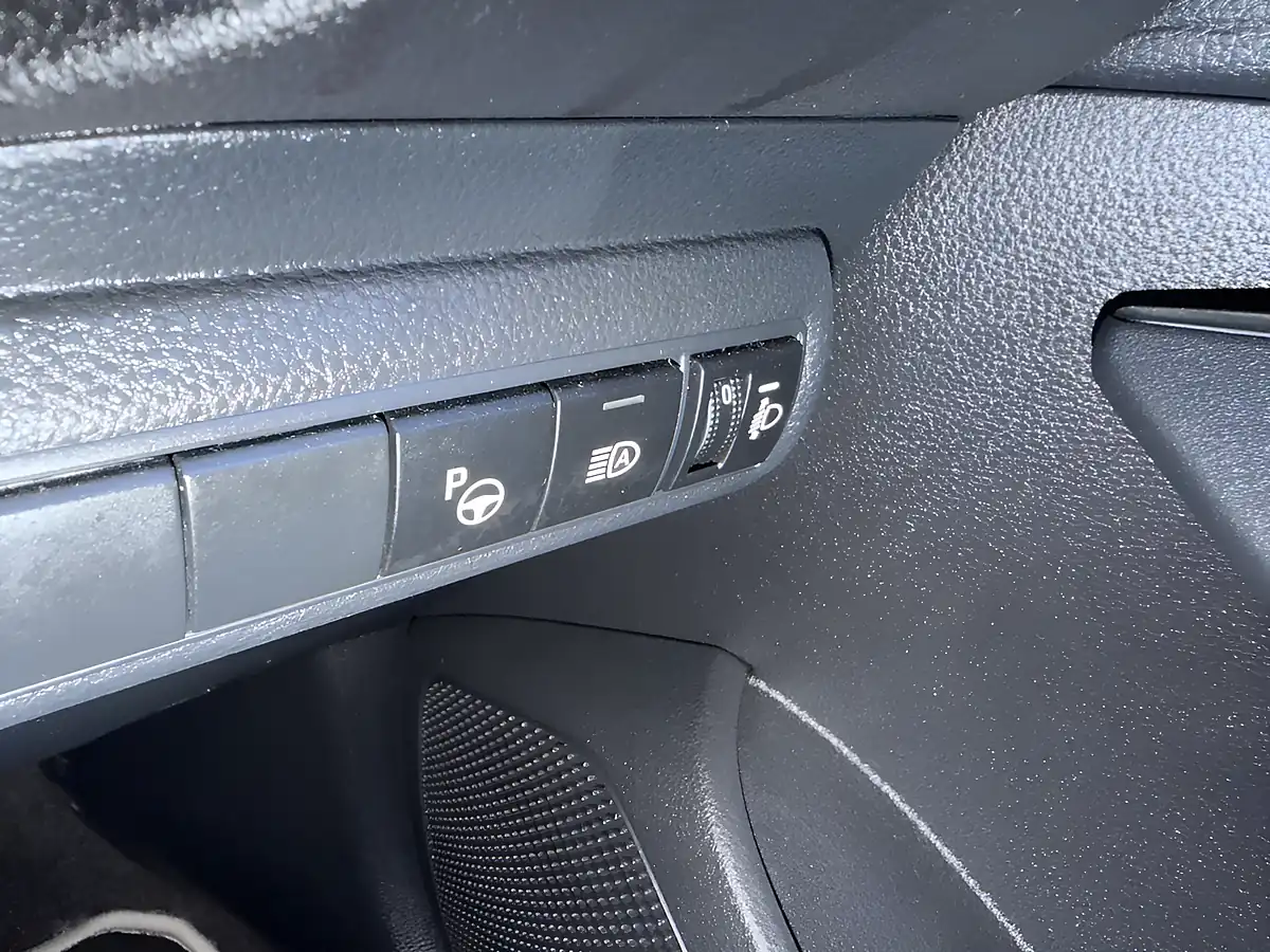 Used 2022 Toyota Corolla Icon Tech White - Interior and Exterior details 17