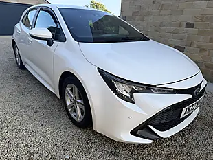 Used 2022 Toyota Corolla Icon Tech White - Interior and Exterior details 4